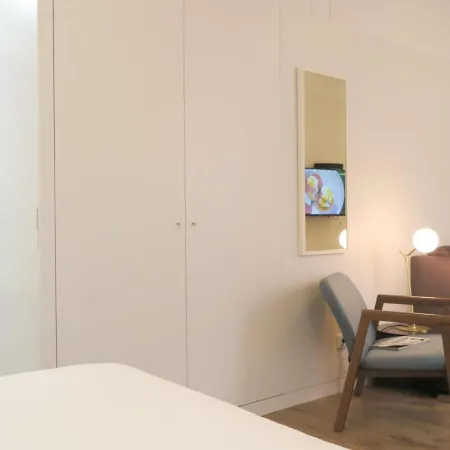 아파트 Chiado Modern With Ac Elevator Terrace 리스본
