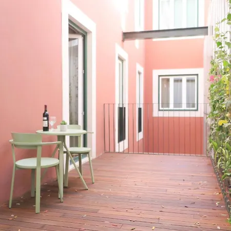 Chiado Modern With Ac Elevator Terrace Apartmán *