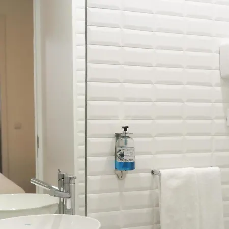 Apartamento Chiado Modern With Ac Elevator Terrace Lisboa