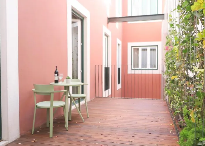 Chiado Modern With Ac Elevator Terrace Διαμέρισμα *